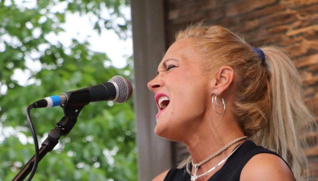 Brenda Loomis Band At McCortie park Jerome Michigan, Mccourtie Park