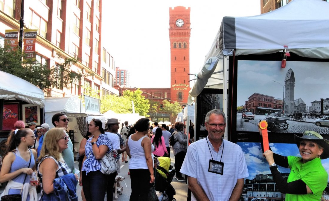 Printer’s Row Art Fest Chicago, Illinois, On Dearborn from Harrison to