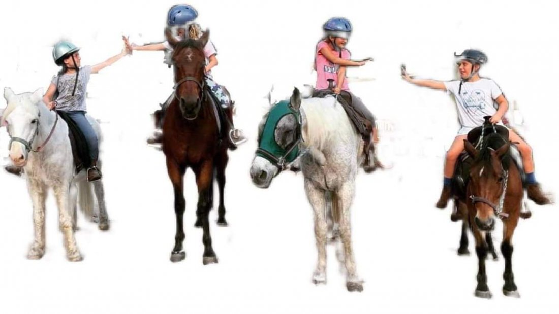 Horsen Around with Horse Crazy Kids, Lil' Bit of Life, Mount Dora