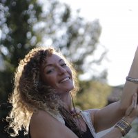 Tania Leila - Vivre l'harmonie Sacrée logo