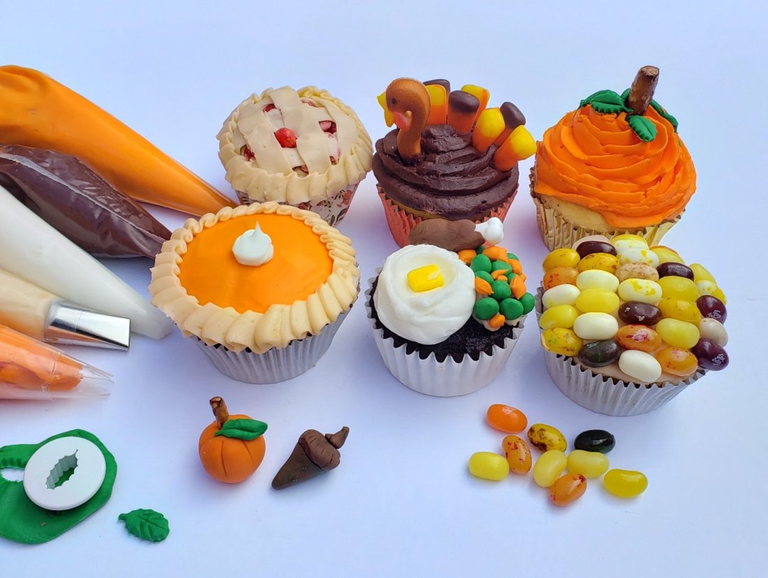 Diy cupcake kit let s cake decorate charlton 21 november 2023