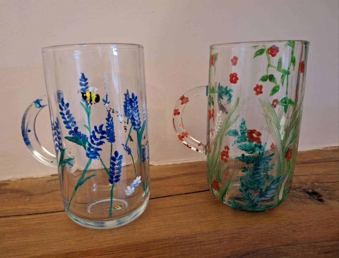 Mulled wine or hot chocolate Glass painting class with 2 course meal