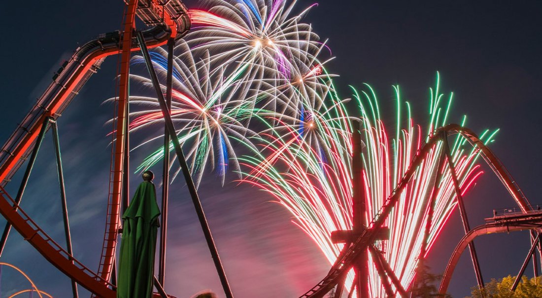 canadas-wonderland-fireworks-victoria-day-2025-l6a-1s6-vaughan-18