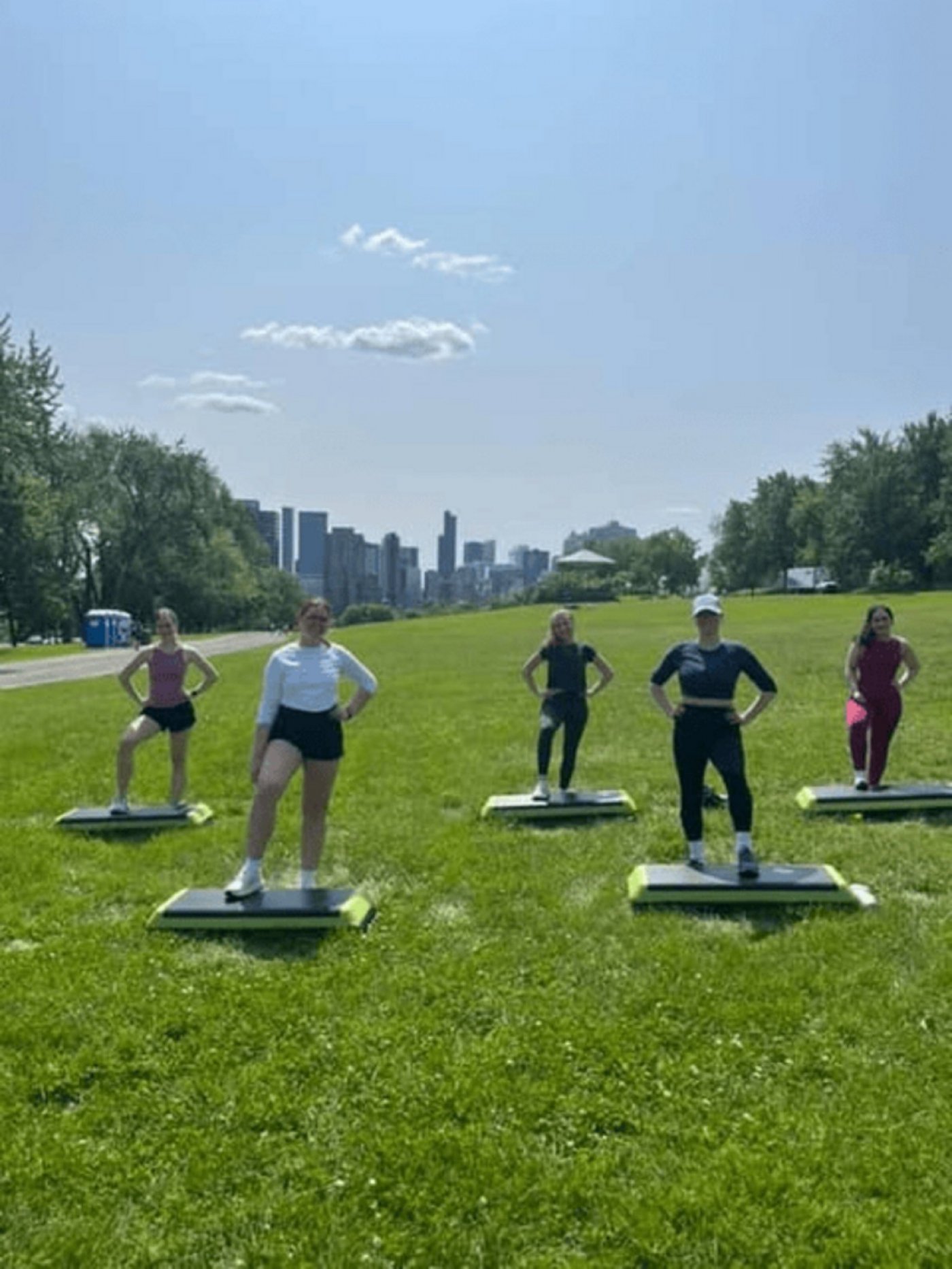 🌳Mont-Royal |🏋️‍♀️Step Class Aérobique |🌞Plein Air | Event in Montreal | AllEvents