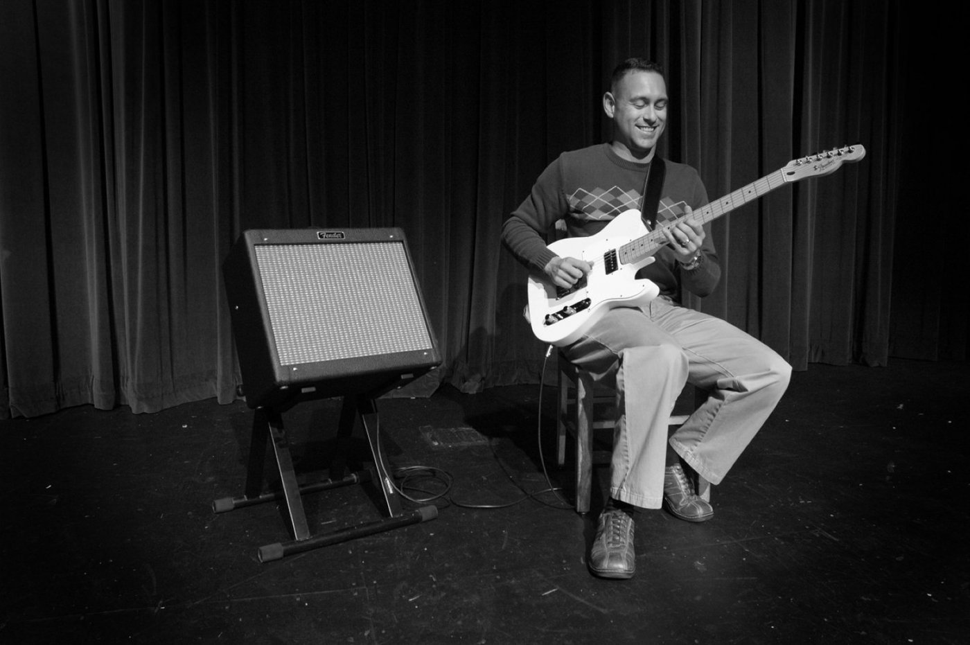 Live Music with Alex Nikiforoff, 9 August | Event in Loveland | AllEvents