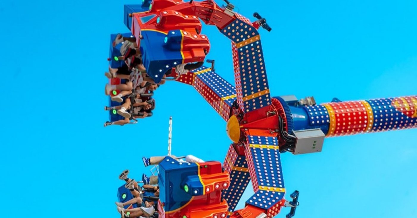 Carnival Midway at the Afton Fair, Afton Fair Grounds, 5 August to 9 ...