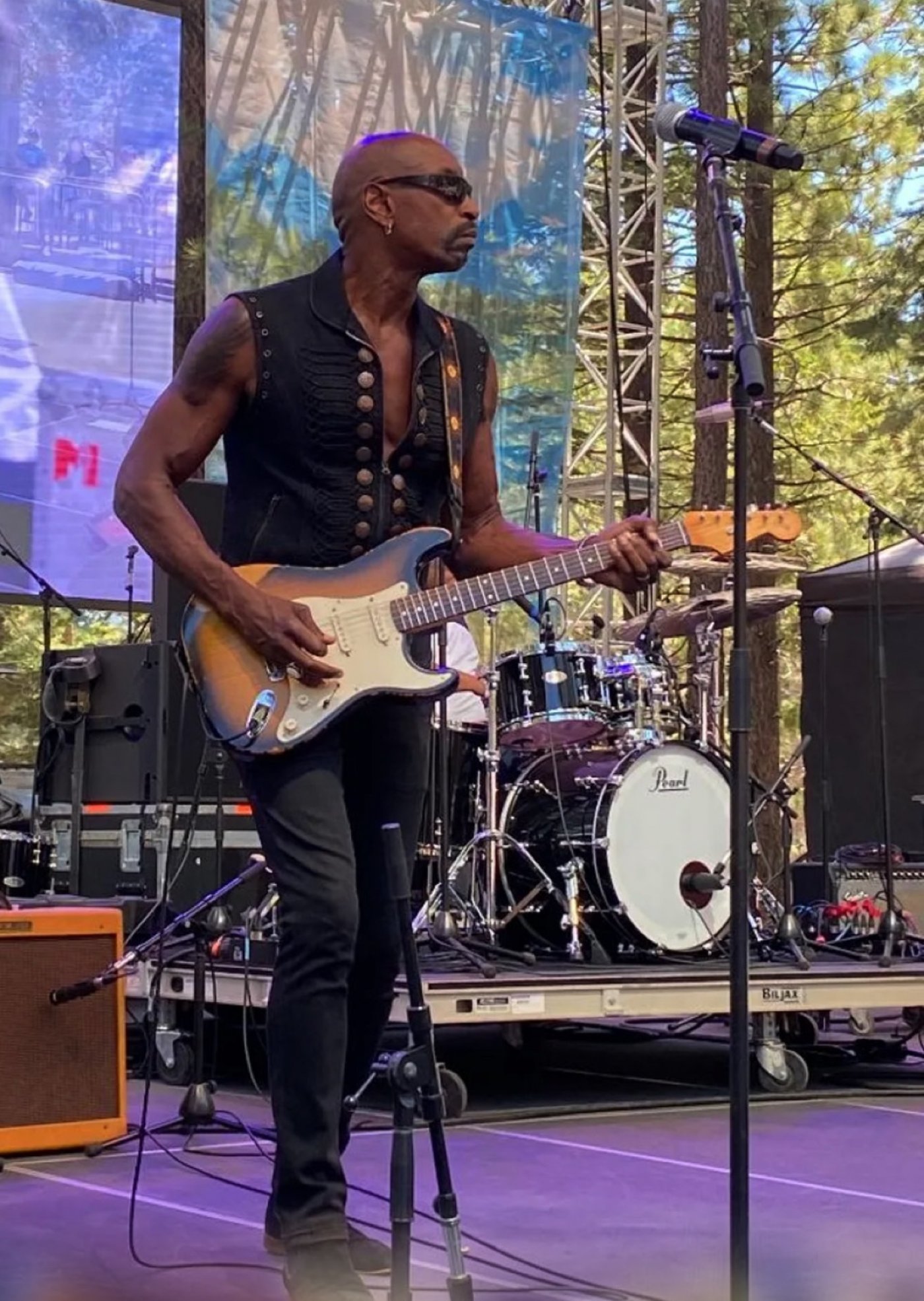 Dennis Jones Blues band | Get closer to the Blues, 17 August | Event in Menlo Park | AllEvents