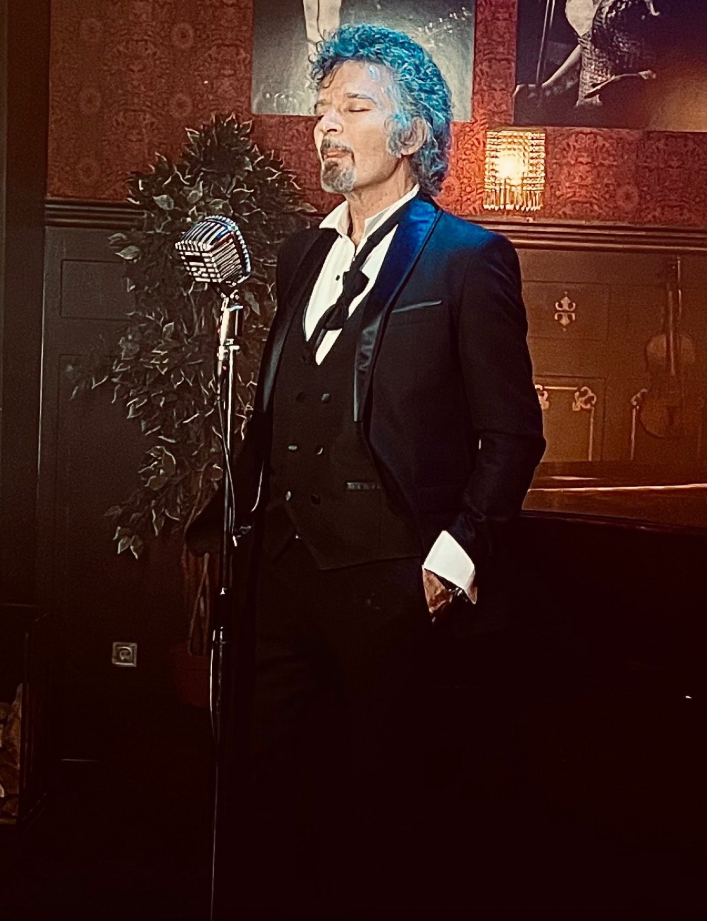  Gino Vannelli Live, 9 October | Event in Warren | AllEvents