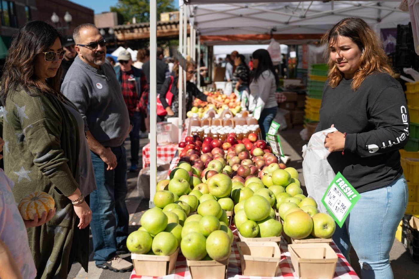 38th Annual Lincoln Square Ravenswood Apple Fest - October 3-5, 2025 | Event in Chicago | AllEvents