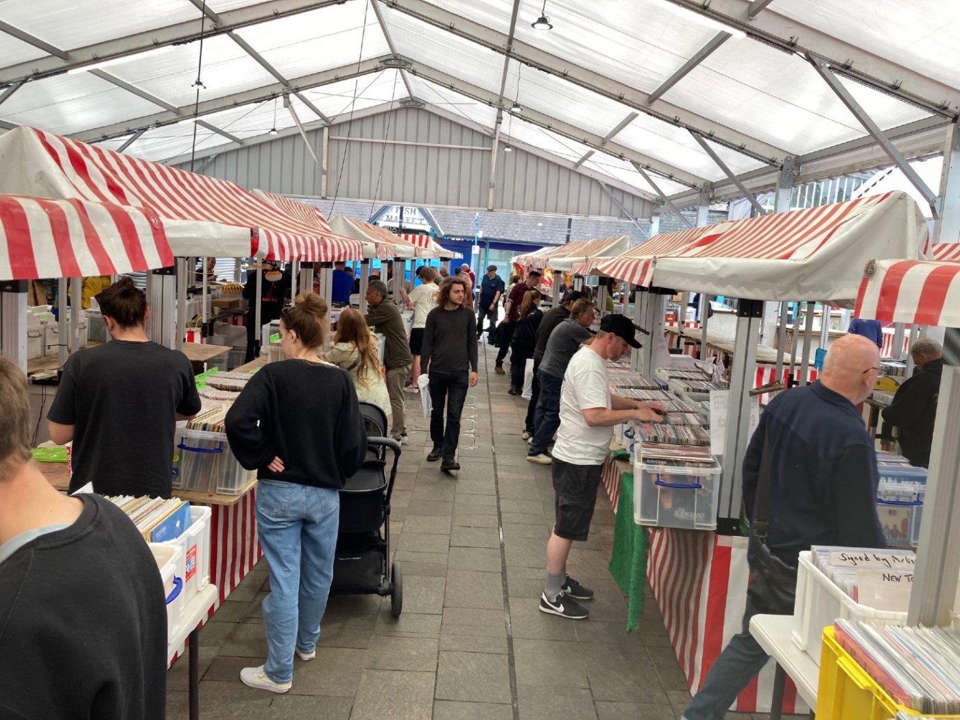 LEICESTER Market Record Fair LE1 5HB. Sunday 7th  December 9am-2pm. (free entry)., 7 December | Event in Leicester