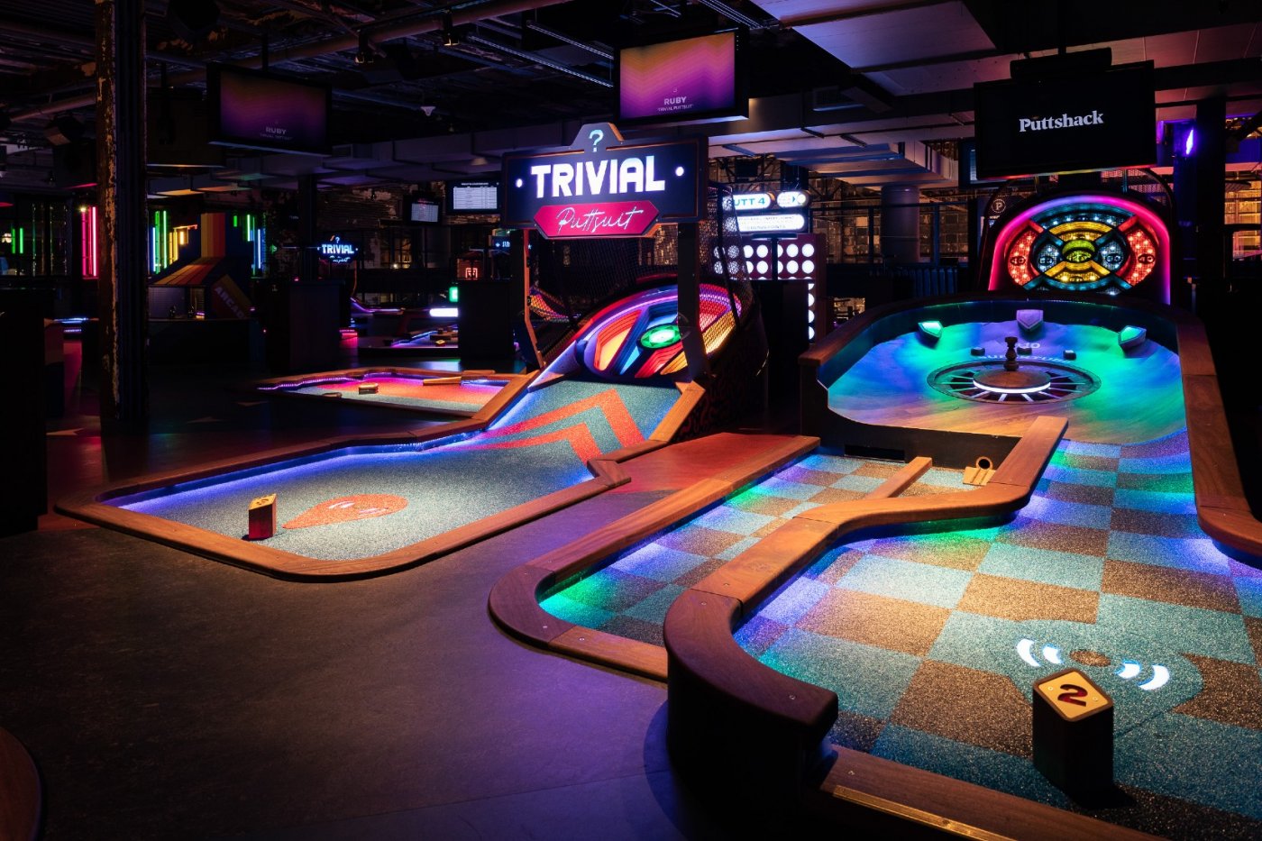 Puttshack: Where Mini Golf Meets Next-Level Fun | Event in Oak Brook | AllEvents
