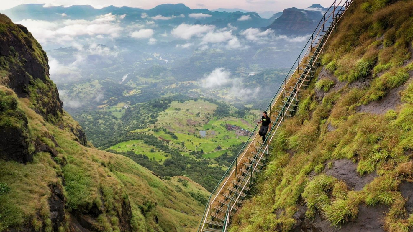 Bhairavgad & Ghanchakkar Trek - The Longest Ladder Trek of Maharashtra, 29 November | Event in Bhandardara