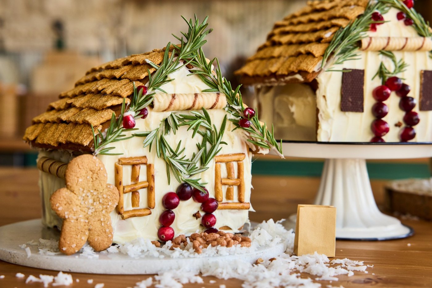 Gingerbread House Decorating Event at Town & Country Market - Shoreline, 6 December | Event in Shoreline