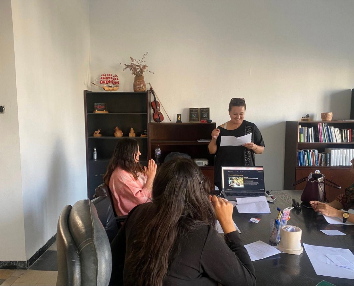 ATLAS Language Academy: Let's discuss songwriting 🎵, 13 December | Event in Tunis | AllEvents