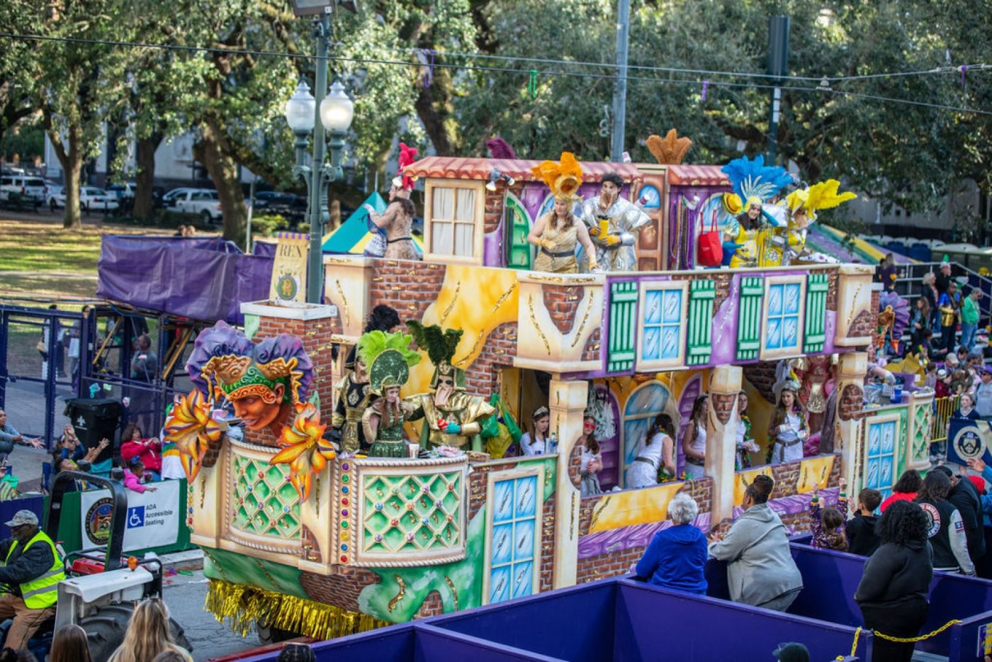 Krewe Of Thoth Parade