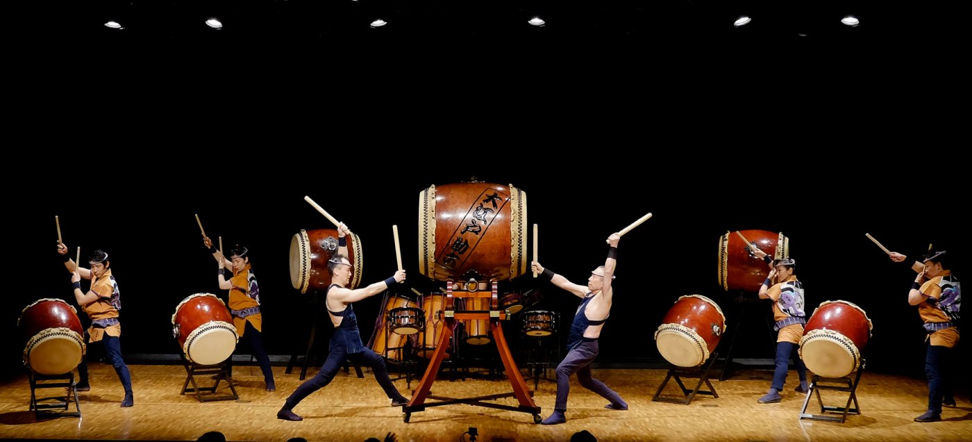 Taiko drum performance