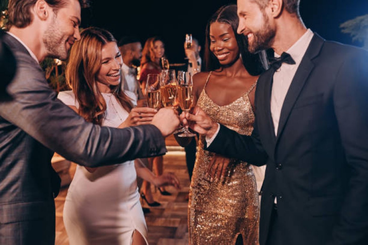 Fast Friending: Make New Friends in London & Free Pizza at Bar Soho